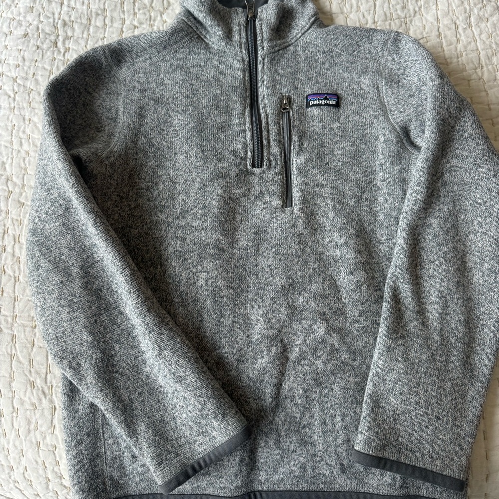 Patagonia kids Zip-Up Sweater in Heather Gray